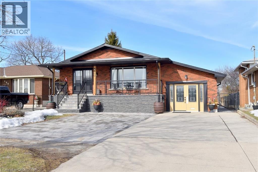 682 MOHAWK Road W, Hamilton