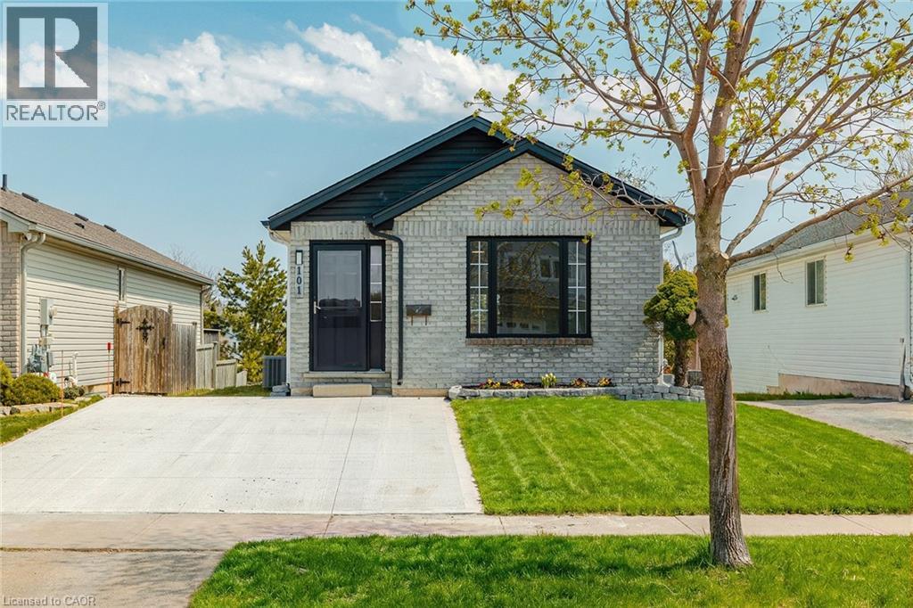 101 ANASTASIA Crescent, Brantford
