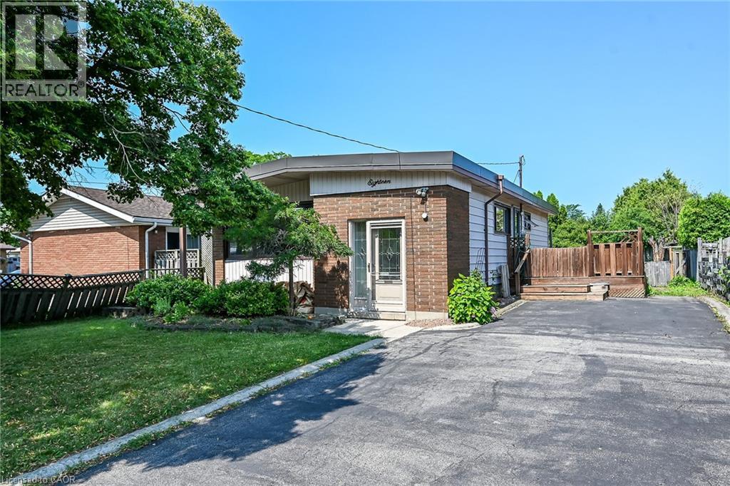 18 CORAL Drive, Hamilton