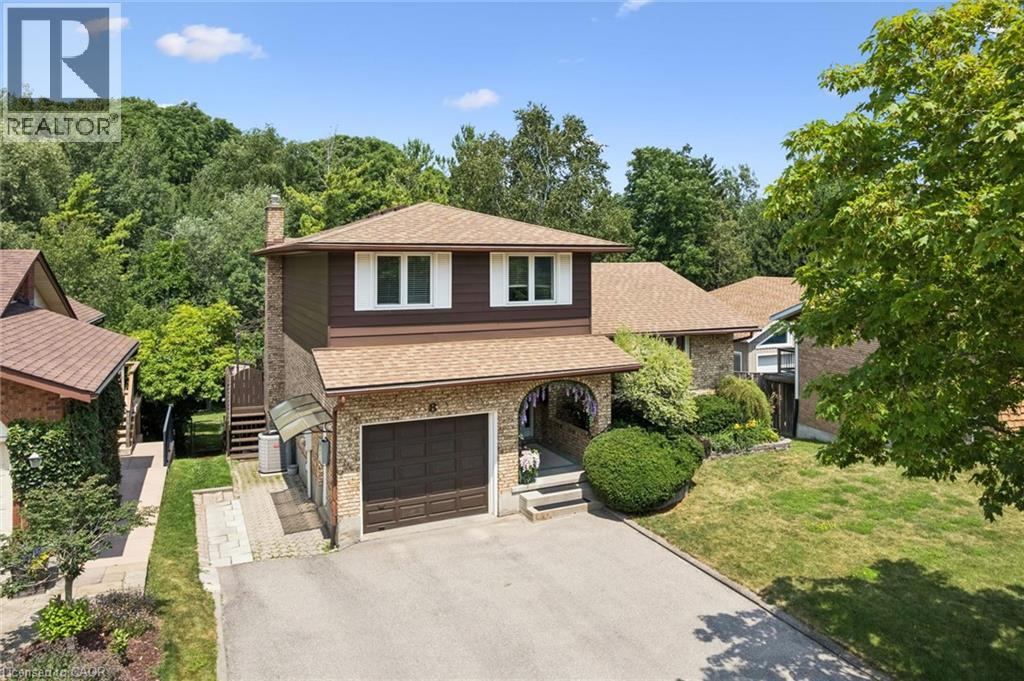 8 PERIN Place, Kitchener
