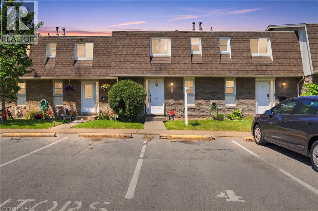 131 ROCKWOOD Avenue UnitNo. 4, St. Catharines