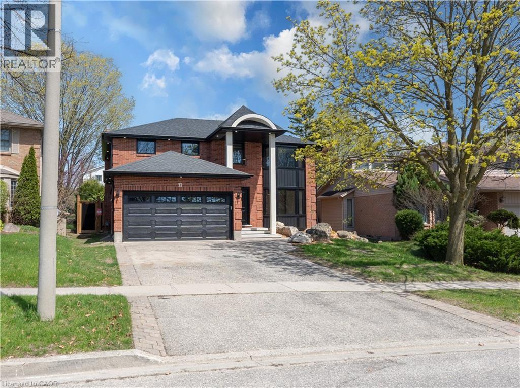 11 BRIDLEWOOD Drive, Guelph