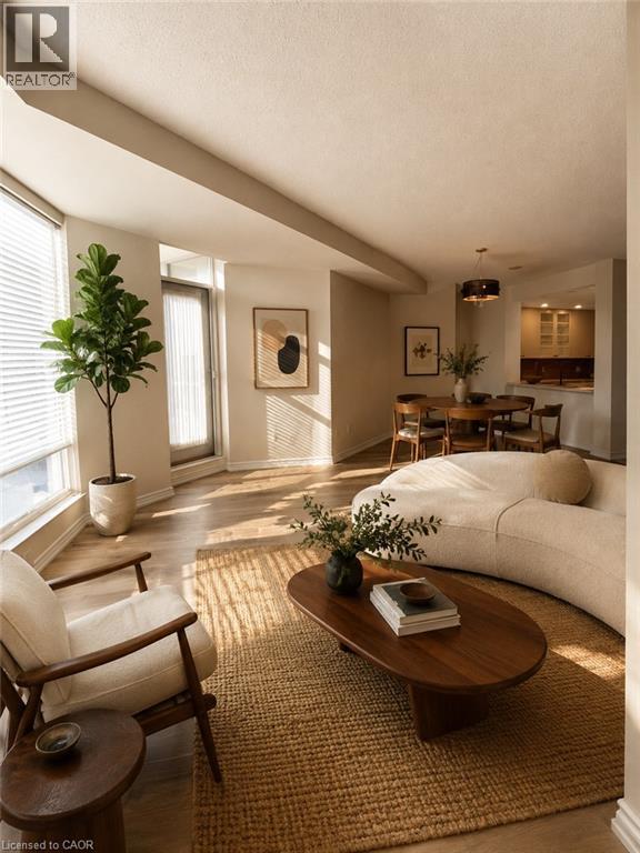 2511 W LAKESHORE Road W UnitNo. 216, Oakville