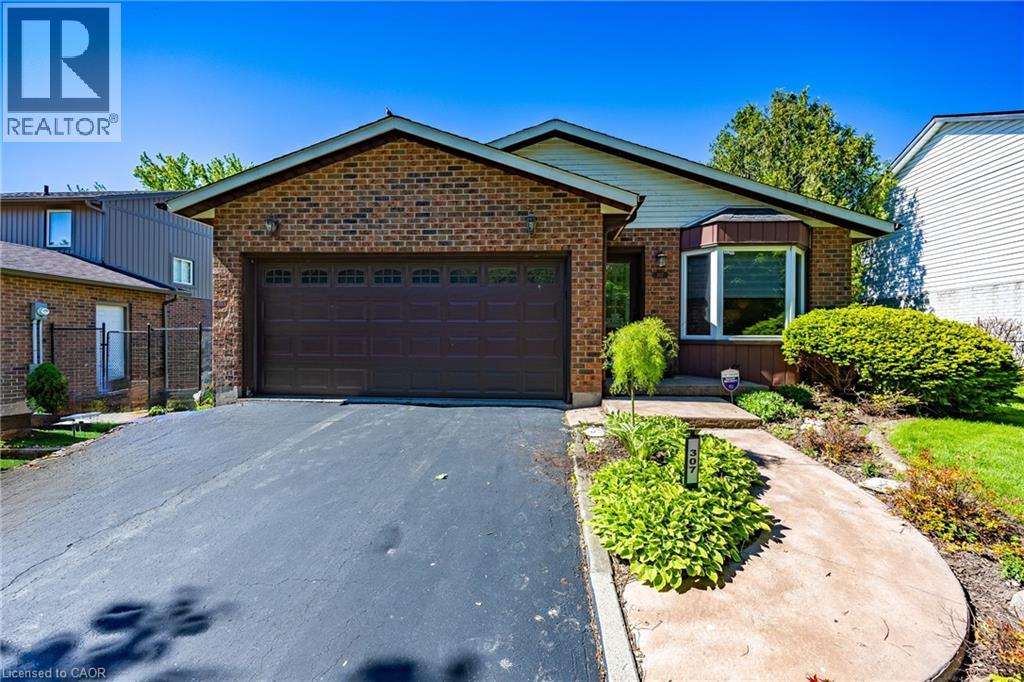 307 ORKNEY Street W, Caledonia