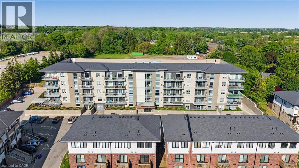 16 MARKLE Crescent UnitNo. 414, Ancaster
