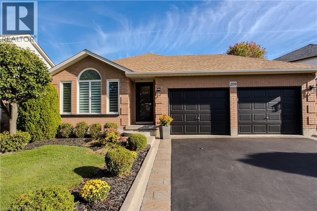 209 PORTAGE Lane, Mount Hope