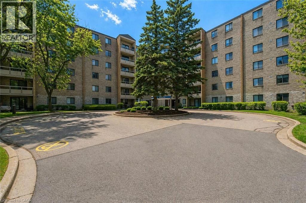 89 WESTWOOD Road UnitNo. 302, Guelph