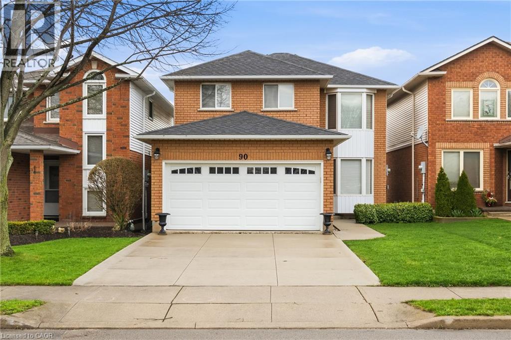 90 LYNNETTE Drive, Hamilton