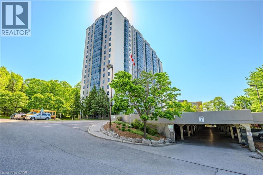55 GREEN VALLEY Drive UnitNo. 1803, Kitchener