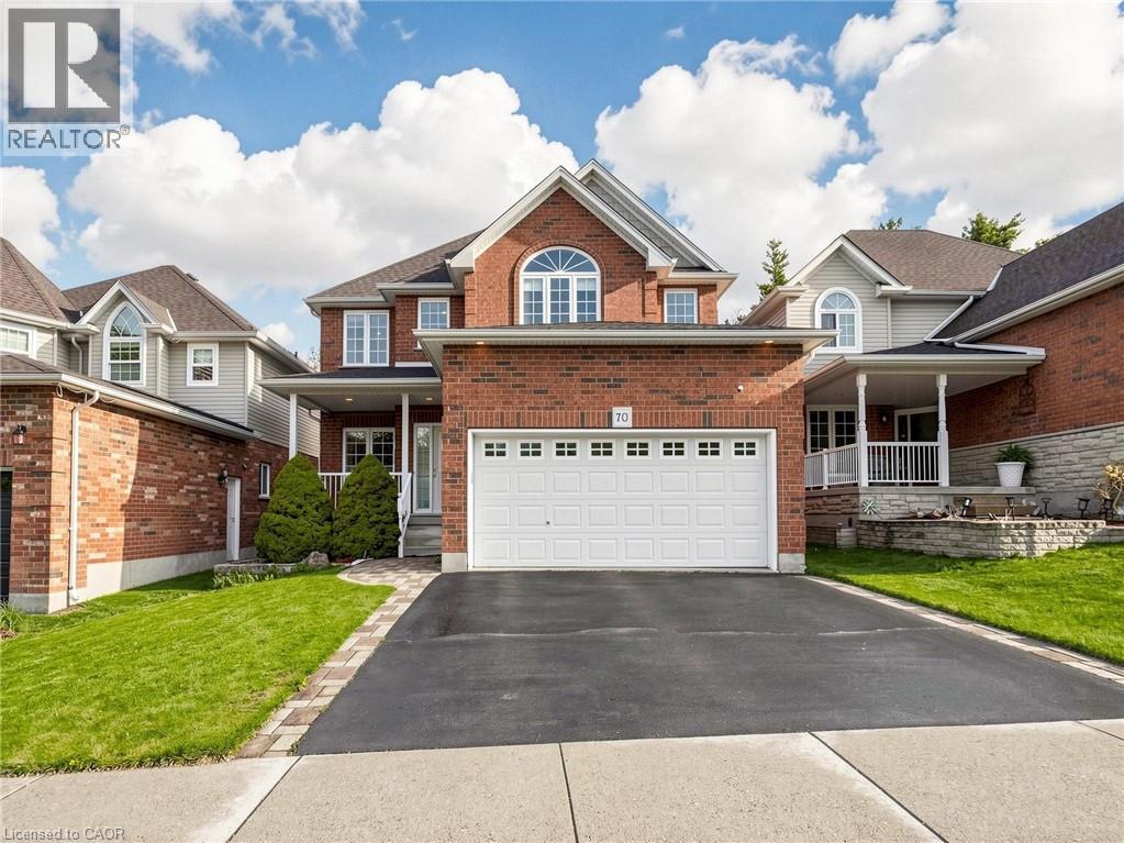 70 DOON MILLS Drive, Kitchener