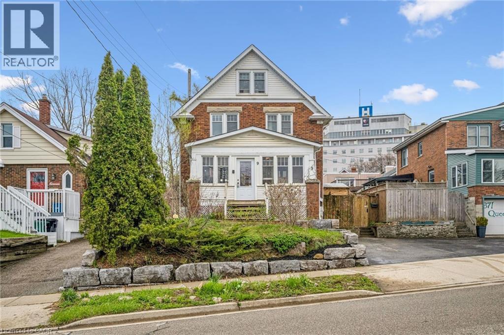 9 SPADINA Road E, Kitchener