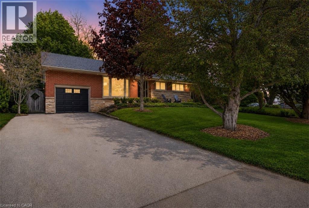 291 STRATHCONA Drive, Burlington