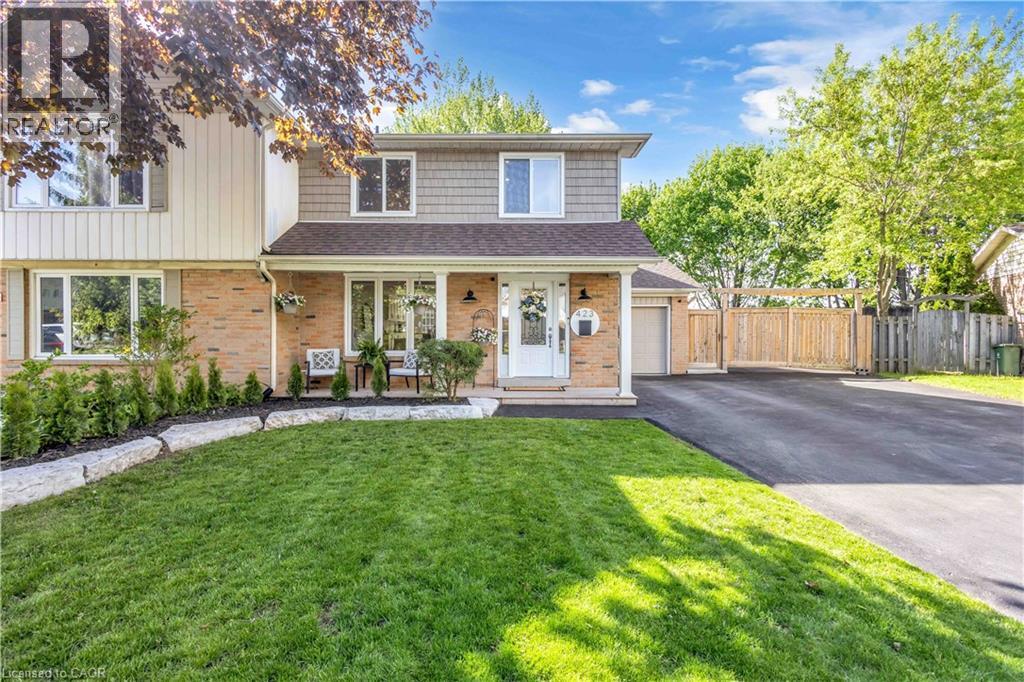 423 KNIGHTSBRIDGE Crescent, Ancaster