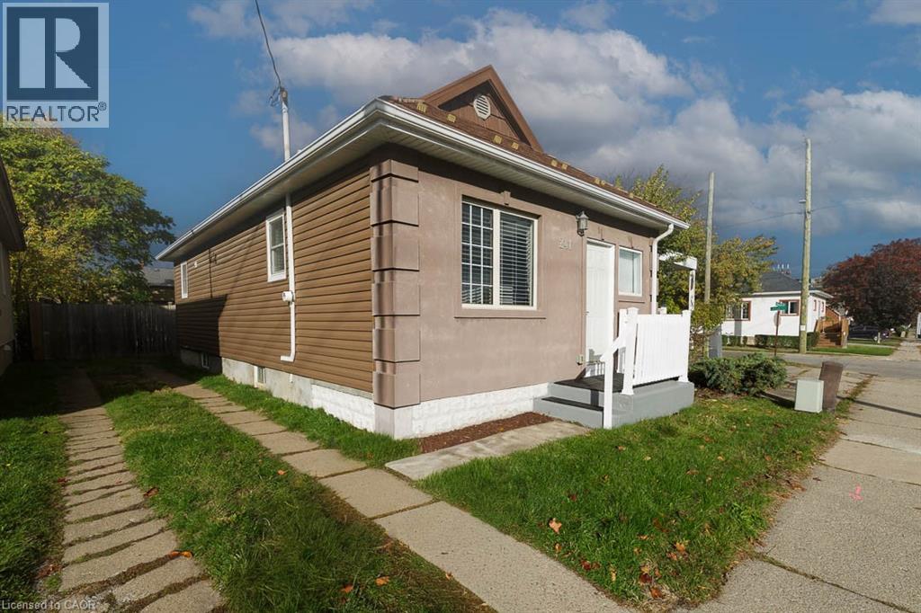 241 VINE Street, St. Catharines