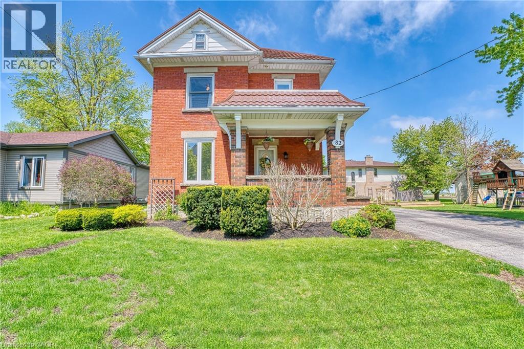 82 MAIN Street N, Milverton