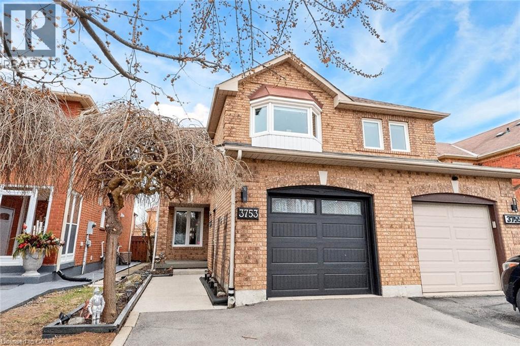 3753 DENSBURY Drive, Mississauga