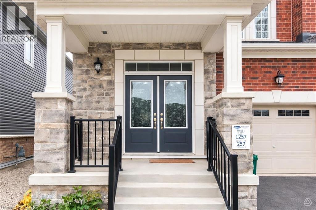 112 FORESTWALK Street, Kitchener