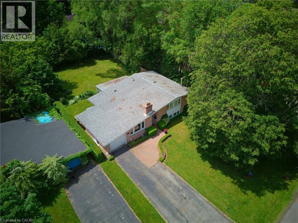 320 RIVER SIDE Drive, Oakville
