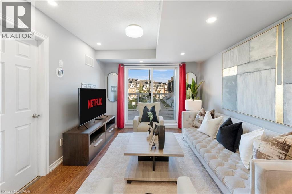 1380 COSTIGAN Road UnitNo. 13, Milton