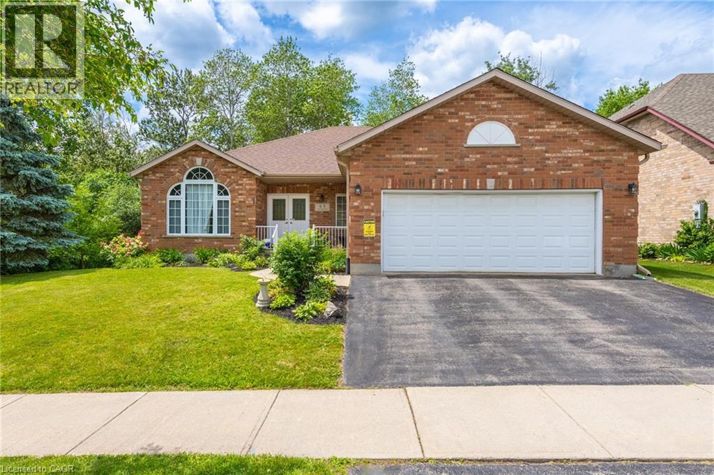63 DAIMLER Drive, Kitchener