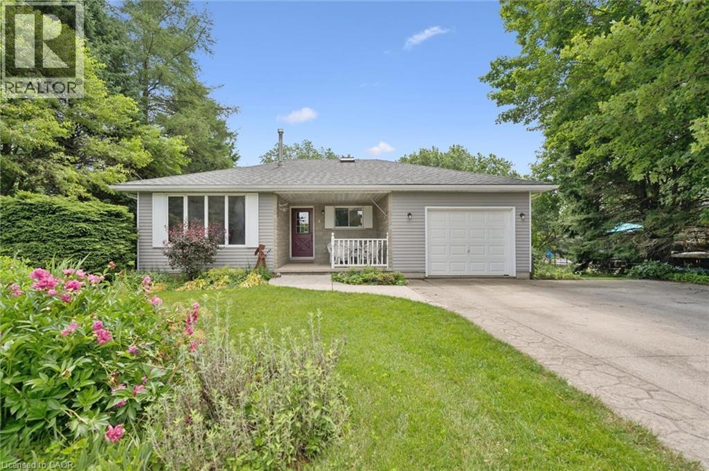 27 ATCHISON Lane, Fergus