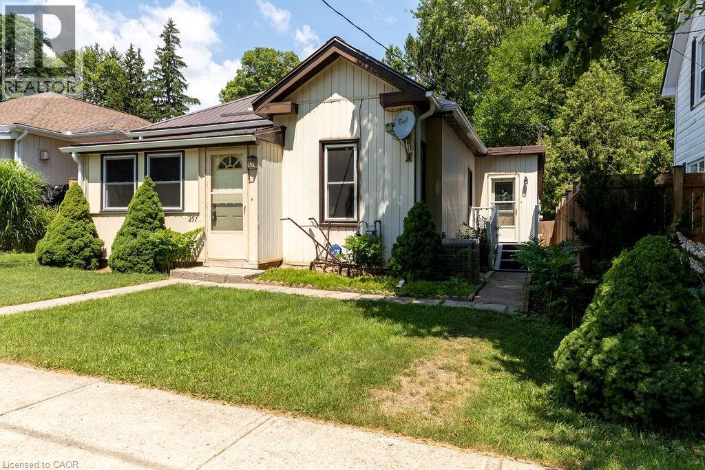 257 UNION Street, Simcoe