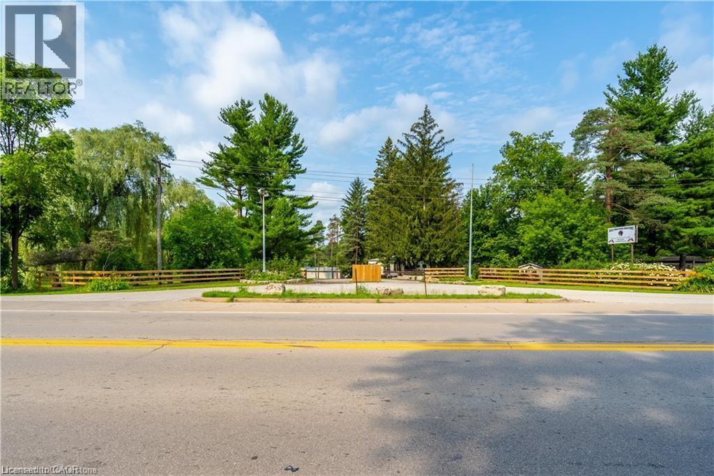 976 HWY 52, Ancaster