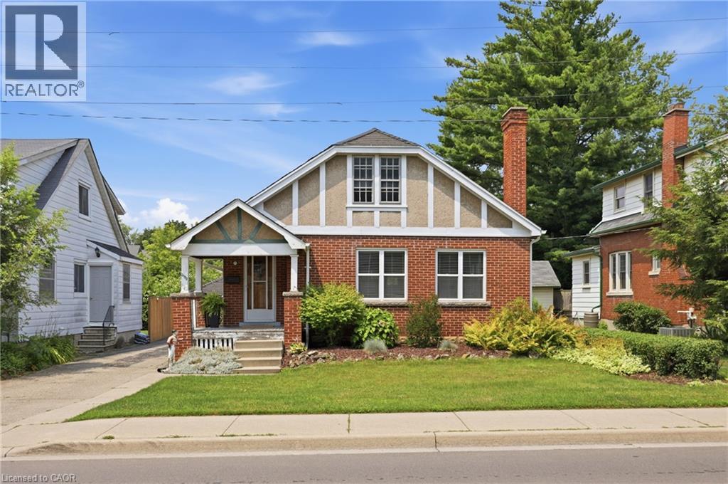 2153 CAROLINE Street, Burlington