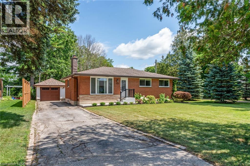 618 ST ANDREW Street, Port Dover
