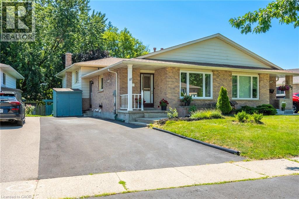 97 UXBRIDGE Crescent, Kitchener