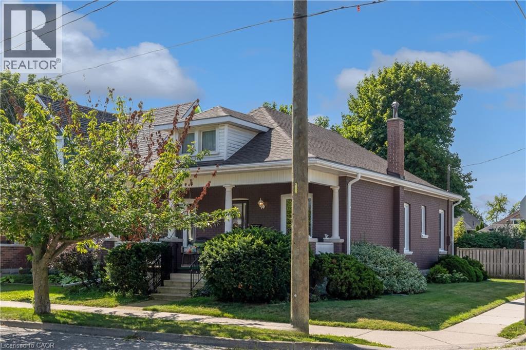 50 STRATHCONA Avenue, Brantford