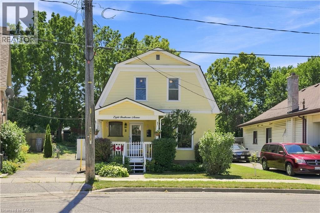 8 STRATHCONA Avenue, Brantford