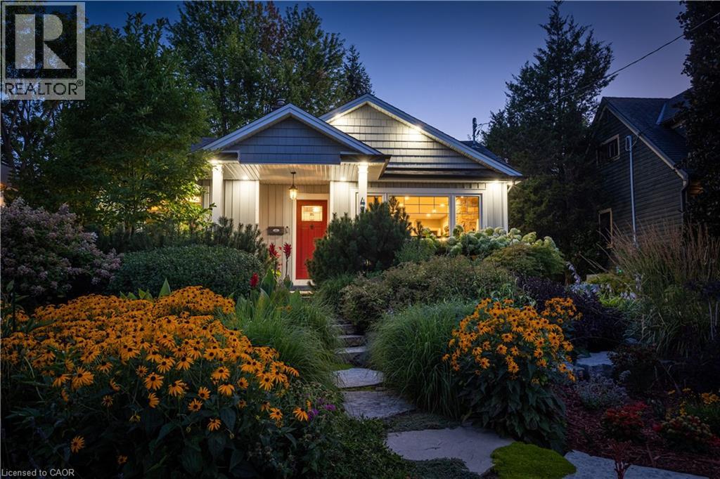 478 BRIDGMAN Avenue, Burlington