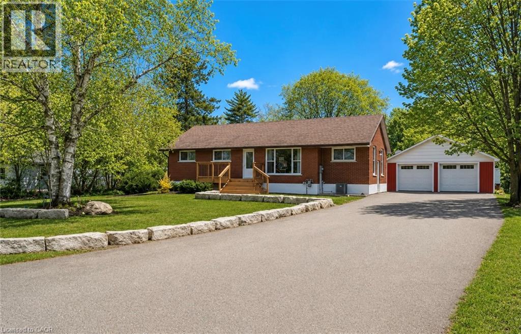 1246 FORESTRY FARM Road, Simcoe