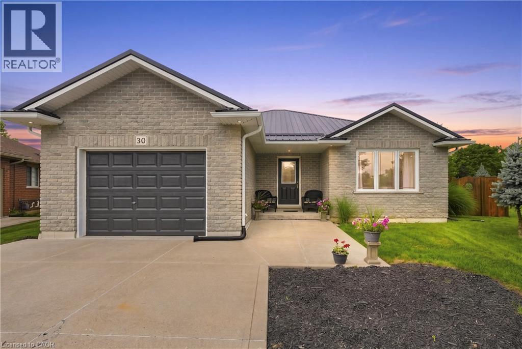 30 LESLIE Street, Jarvis