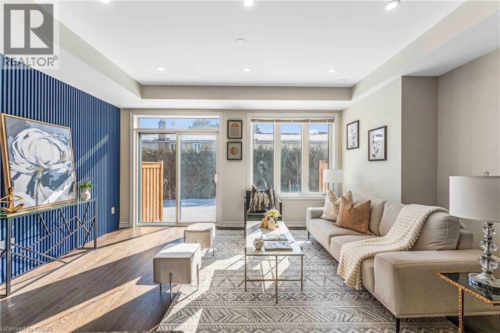 1426 OAKMONT Common, Burlington