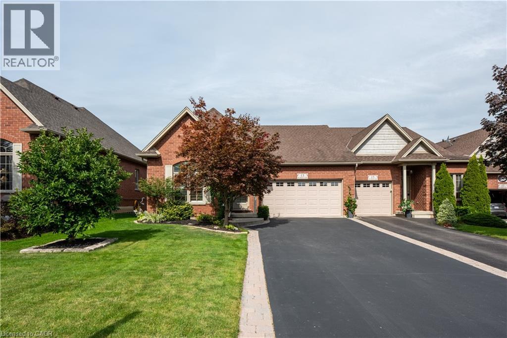 13 IRON BRIDGE Court, Caledonia