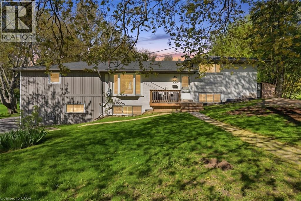 22 ROSEBOUGH Street, Dundas