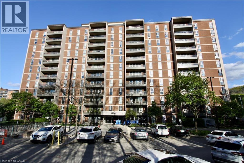 1964 MAIN Street W UnitNo. 802, Hamilton