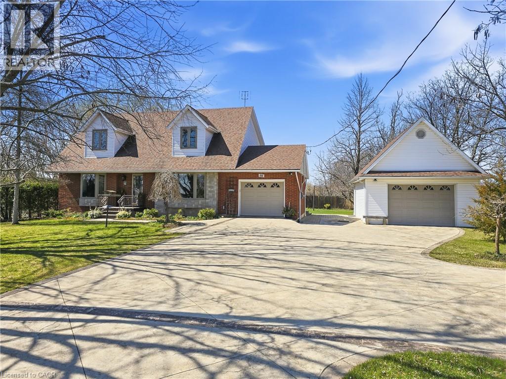 3076 GRASSIE Road, Grassie