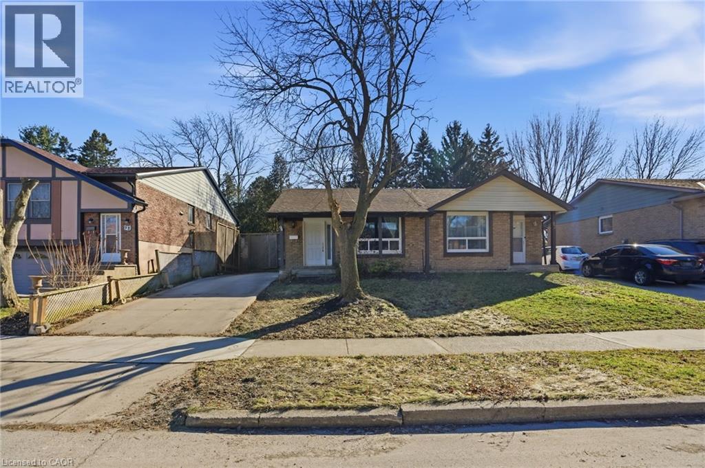 94 WENDOVER Drive, Hamilton