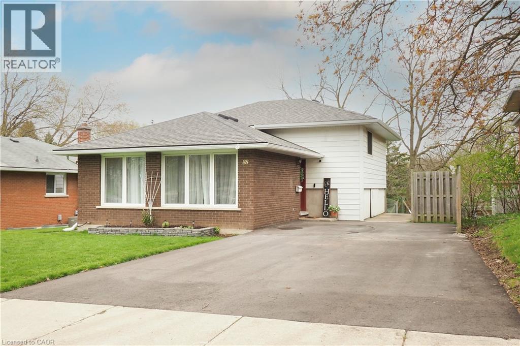 88 GILMOUR Crescent, Kitchener