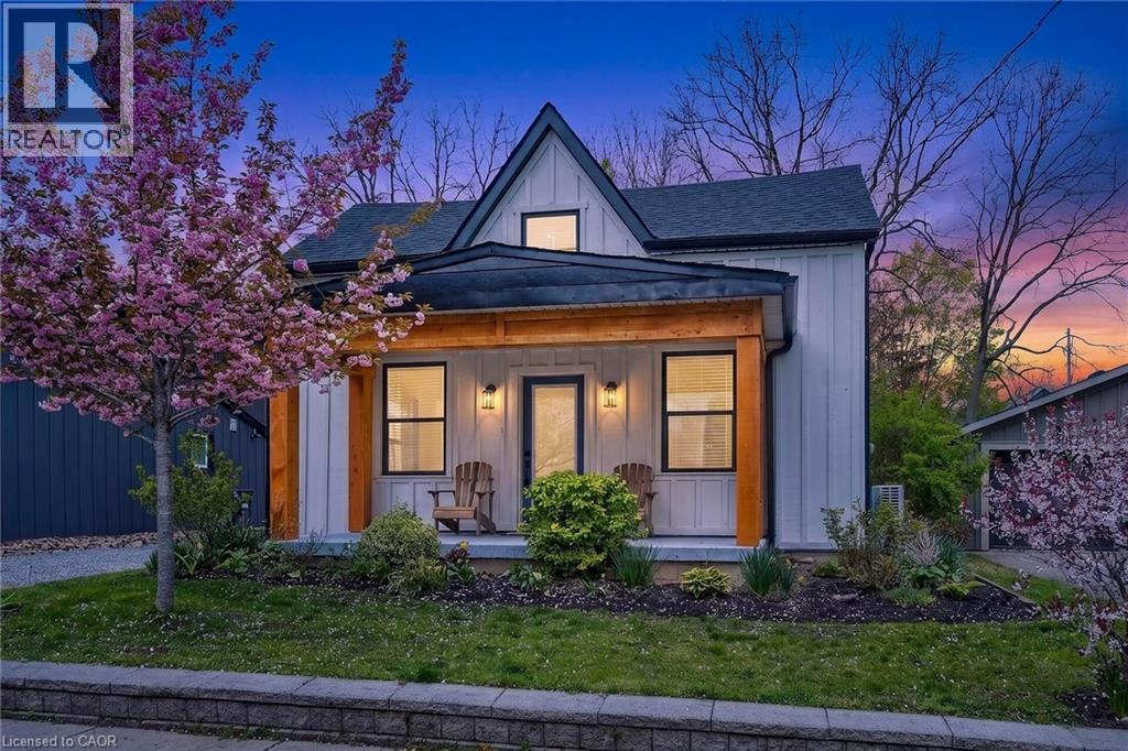 255 MACNAB Street, Dundas