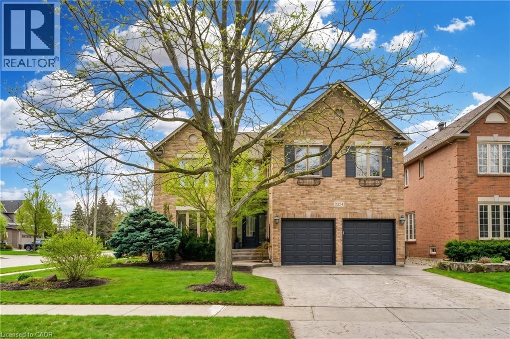 2324 HILLTOP Lane, Oakville