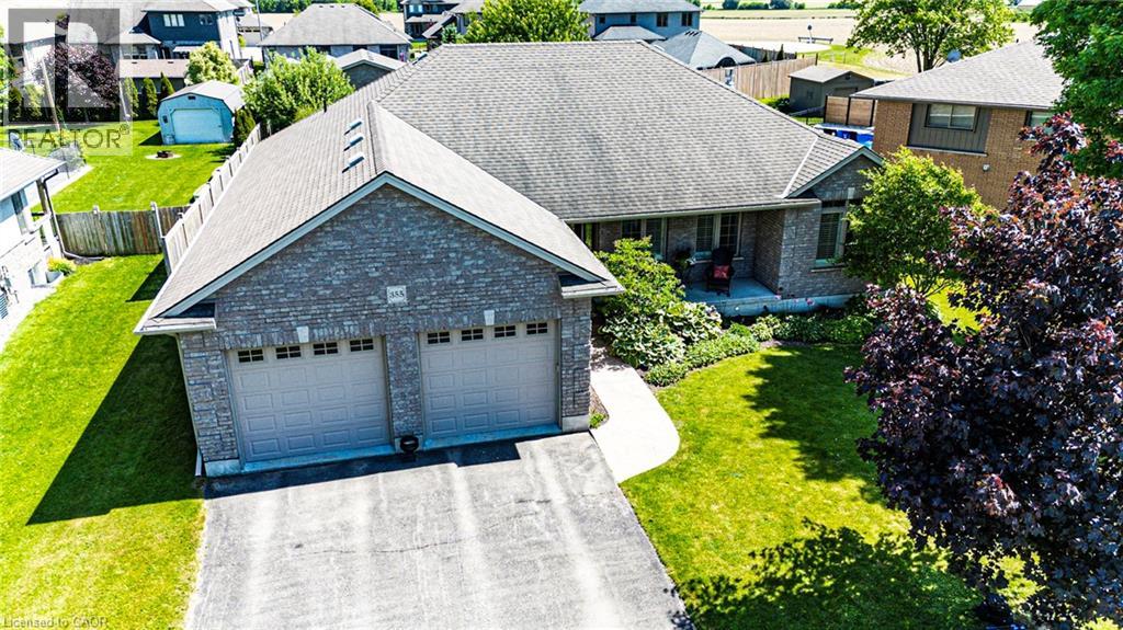 355 WOODSTOCK Street S, Tavistock