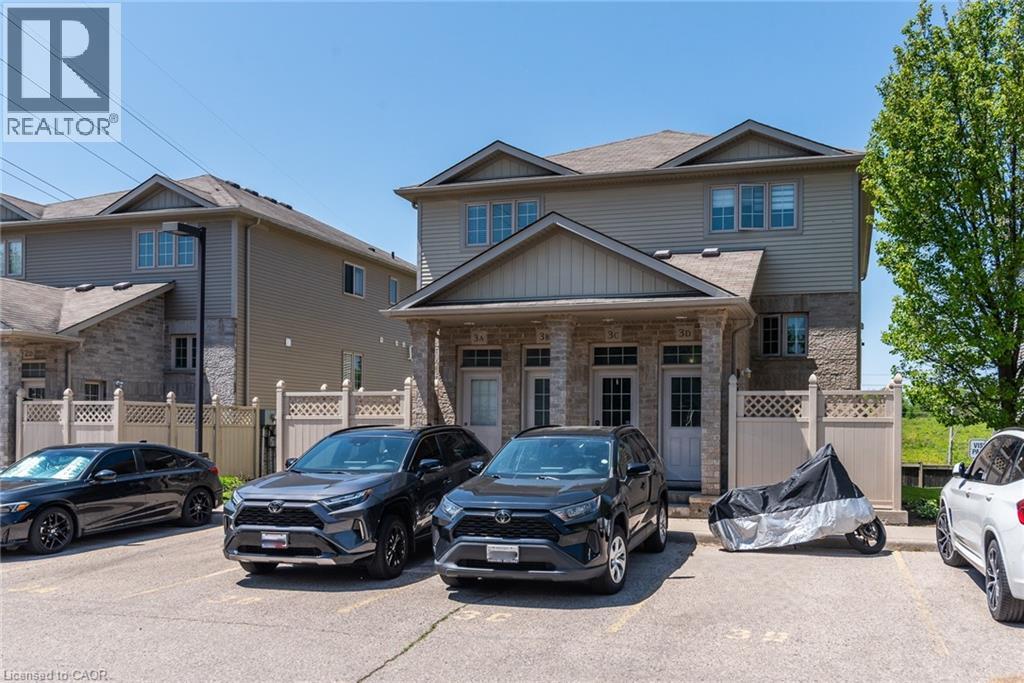 1941 OTTAWA Street S UnitNo. 3B, Kitchener