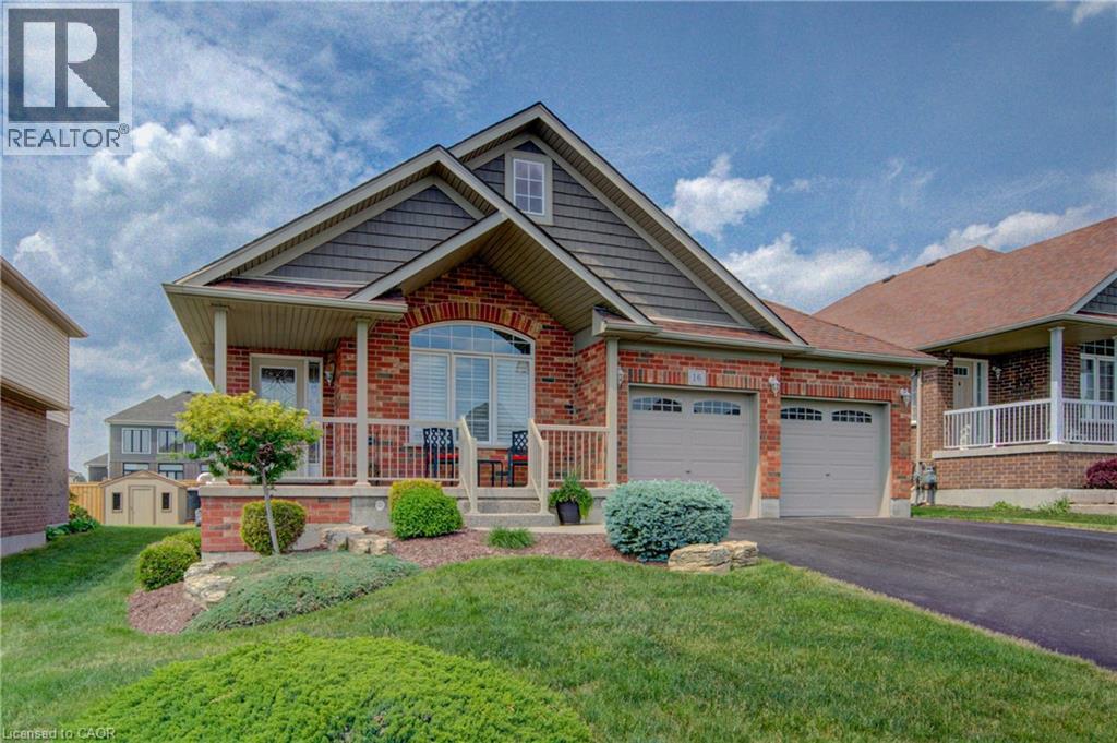 16 ENGLISH Crescent, Plattsville