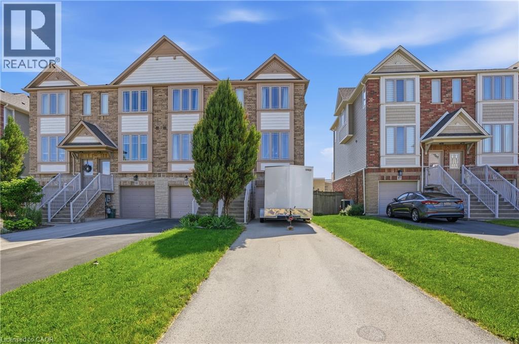 15 HEMLOCK Way, Grimsby