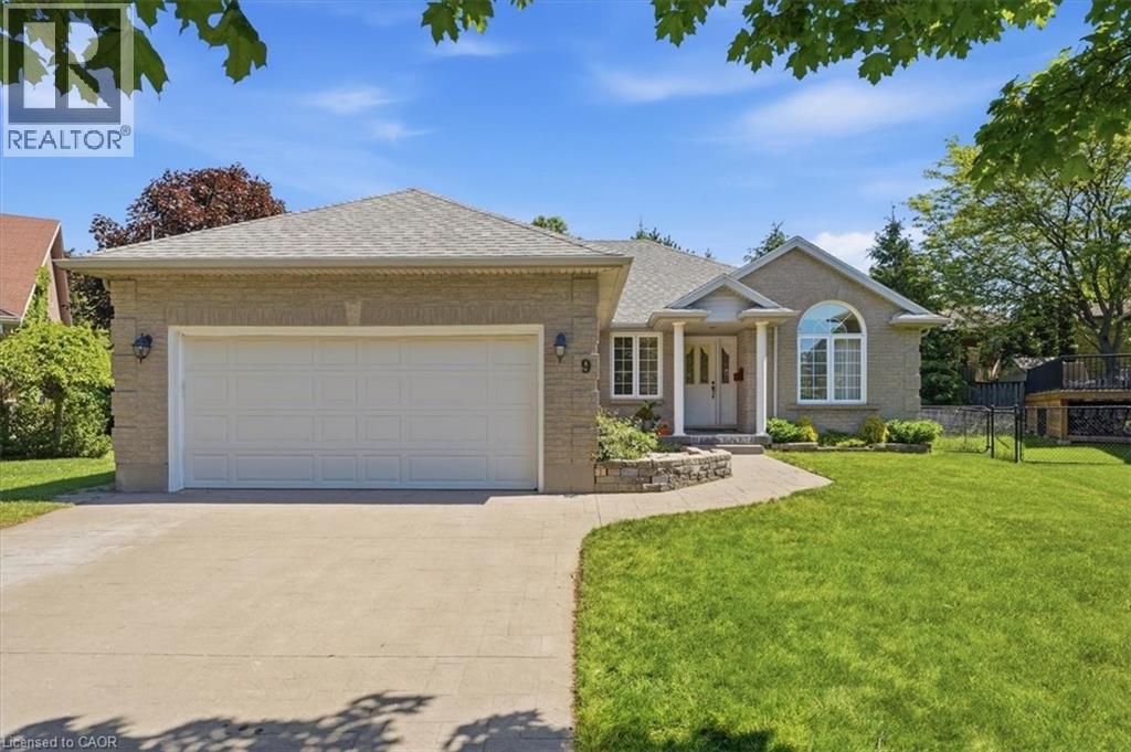9 EVELYN Court, Fonthill