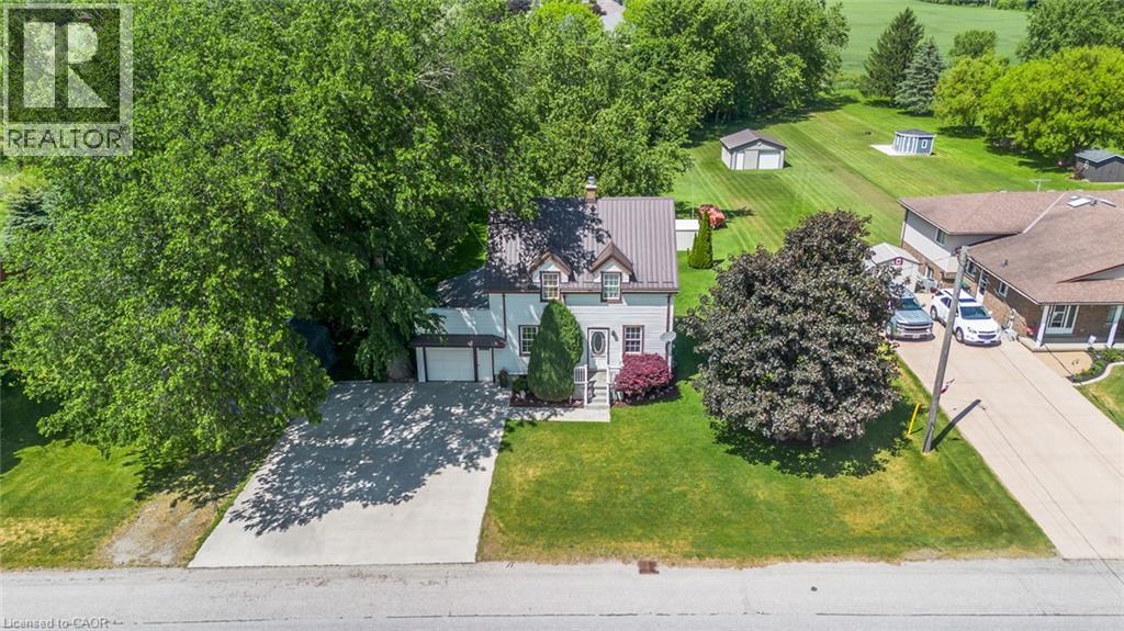 3407 LOBSINGER Line, St. Clements
